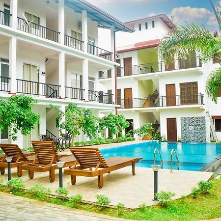 Hotel Summer Haven بولاناروفاي المظهر الخارجي الصورة